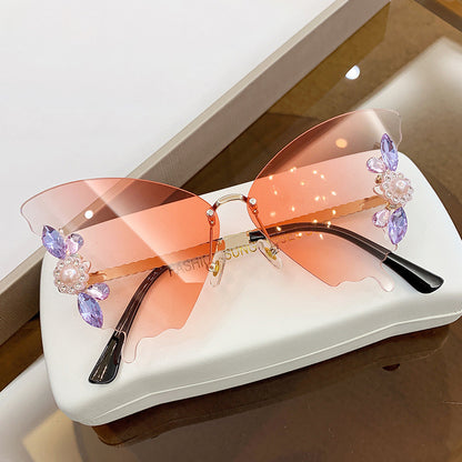 Diamond-encrusted Sunglasses In Butterfly Shape